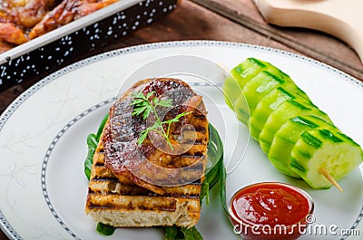 Sticky chicken with spicy sauce, toasted panini