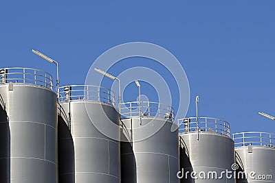 Storage silo