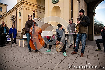 Street performers in Munchen