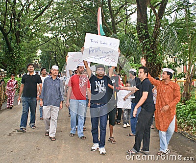 Students protesting against corruption in India