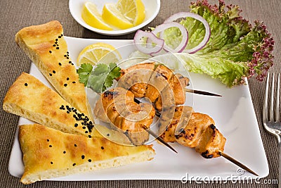 Tandoori Chicken with Naan Bread