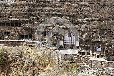 Templos budistas antigos da rocha em Ajanta