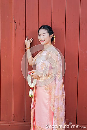 Thai Bride Business To 18