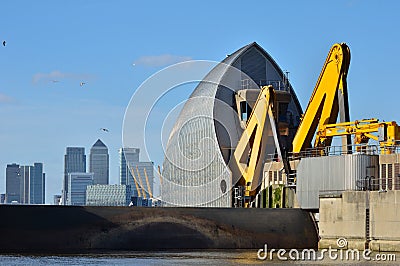 Thames barrier closed