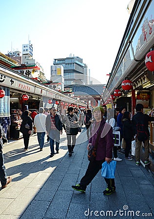 TOKYO, JAPAN - NOV 21 : Nakamise shopping street in Asakusa, Tokyo