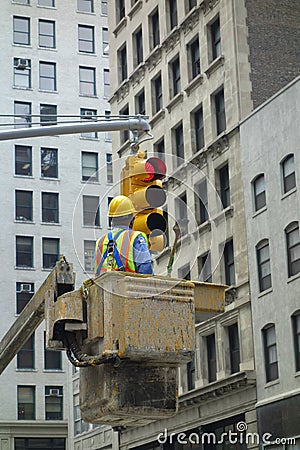 Traffic Light Maintenance