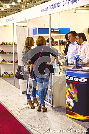 Traffic Moscow Mos Shoes International specialized exhibition for footwear, bags and accessories