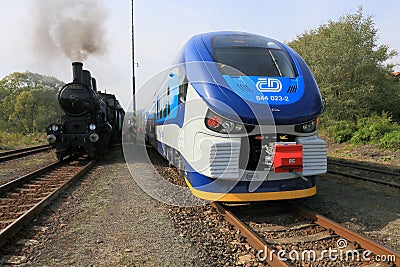 Train and train