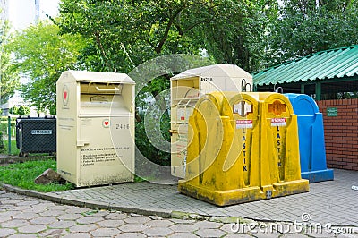 Trash containers