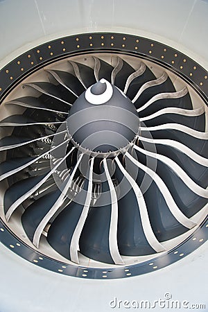 Turbine blades of an aircraft jet engine