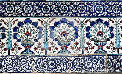 Turkish tile design in Topkapi Palace, Istanbul
