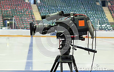 TV broadcast hockey,