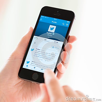 Twitter profile on Apple iPhone 5S