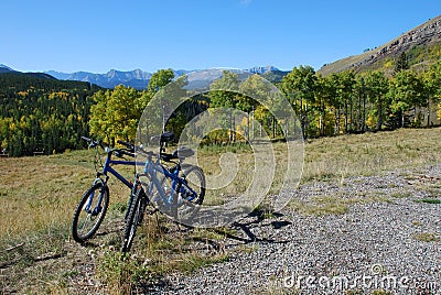 Two bikes parking above the valley