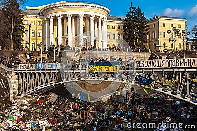 Ukrainian revolution, Euromaidan after an attack by government f