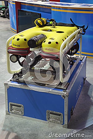 Underwater vehicle