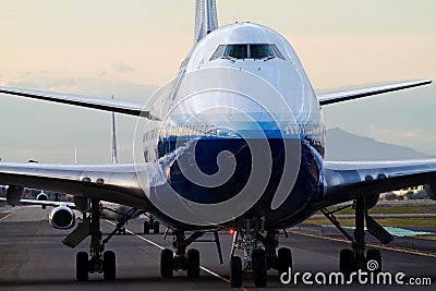 United Boeing 747 At NARITA AIRPORT