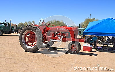 USA: Antique Tractor: 1944 Farmall - Model H