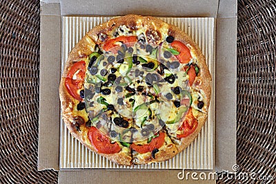 Vegetarian pizza takeaway food