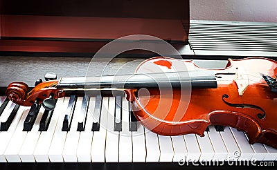 Violin and piano keyboard