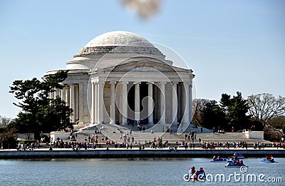 Washington, DC: The Jefferson Memorial