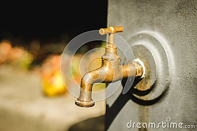 Water faucet