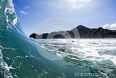 Wave Pitching, North Piha, New Zealand