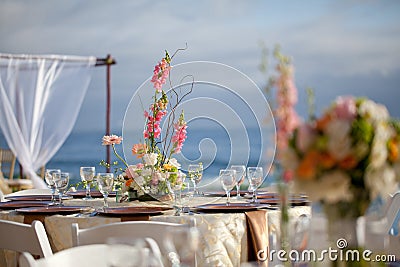 Wedding decor table setting and flowers