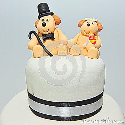 Wedding theme fondant cake figurines - doggies bride and groom