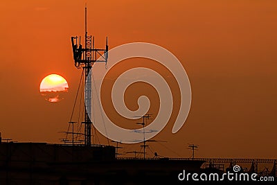 Wirelss broaband antenna on the roof