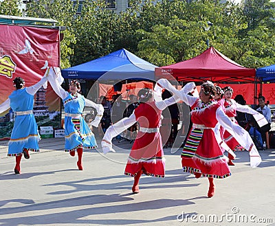 Woman dance tibetan dance