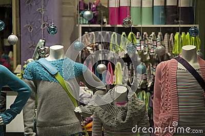 store was selling nice sport clothes for women at Bellevue Square
