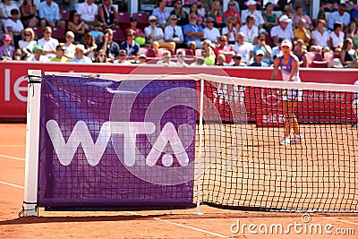 Wta-logo on tennis net