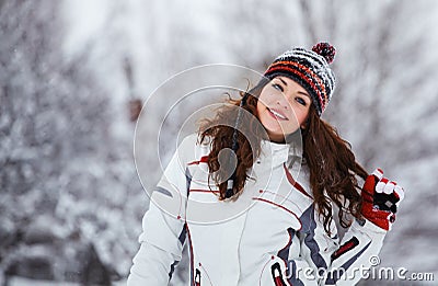 Young woman outdoor in winter