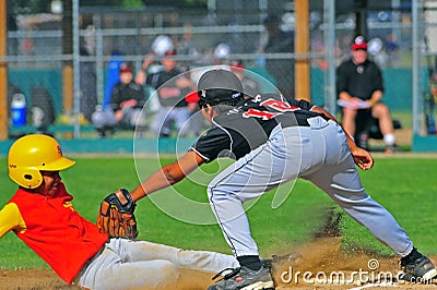 Youth Baseball out at 3rd