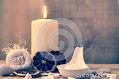 Zen stones aromatic candle table