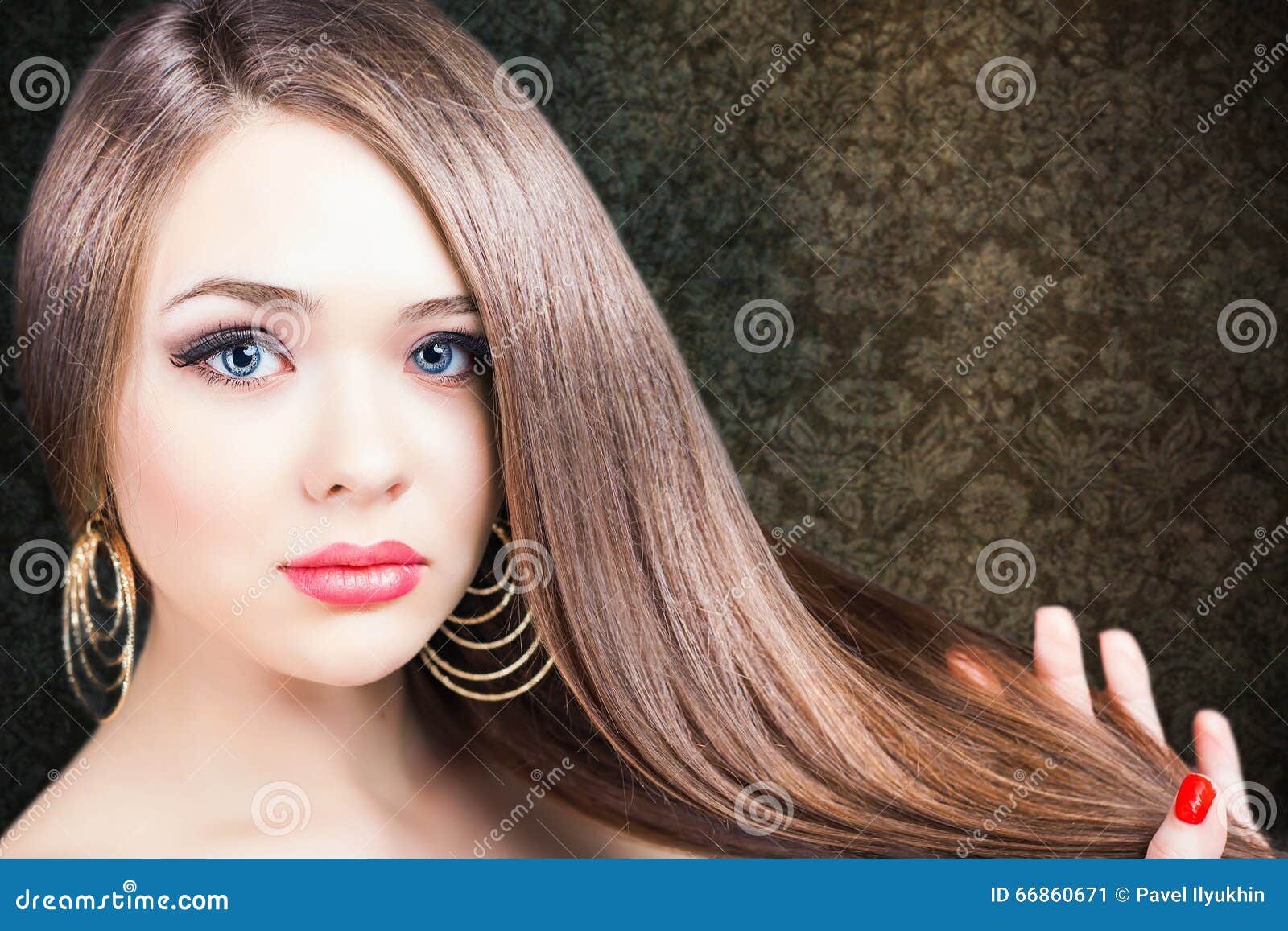 抽象横幅方式发型例证 美丽的头发长的平直的妇女图片