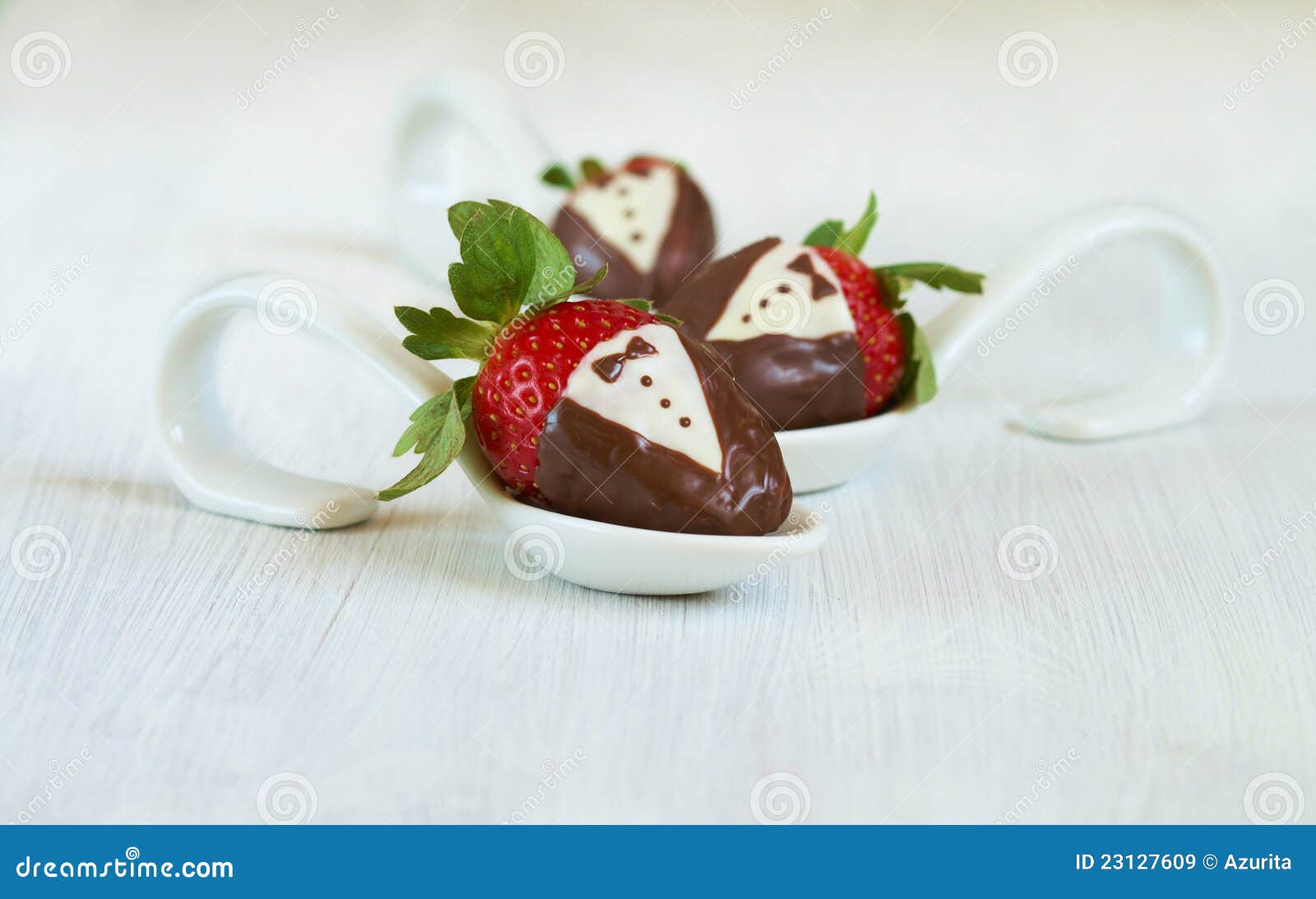 [Image: aardbeien-chocolade-23127609.jpg]