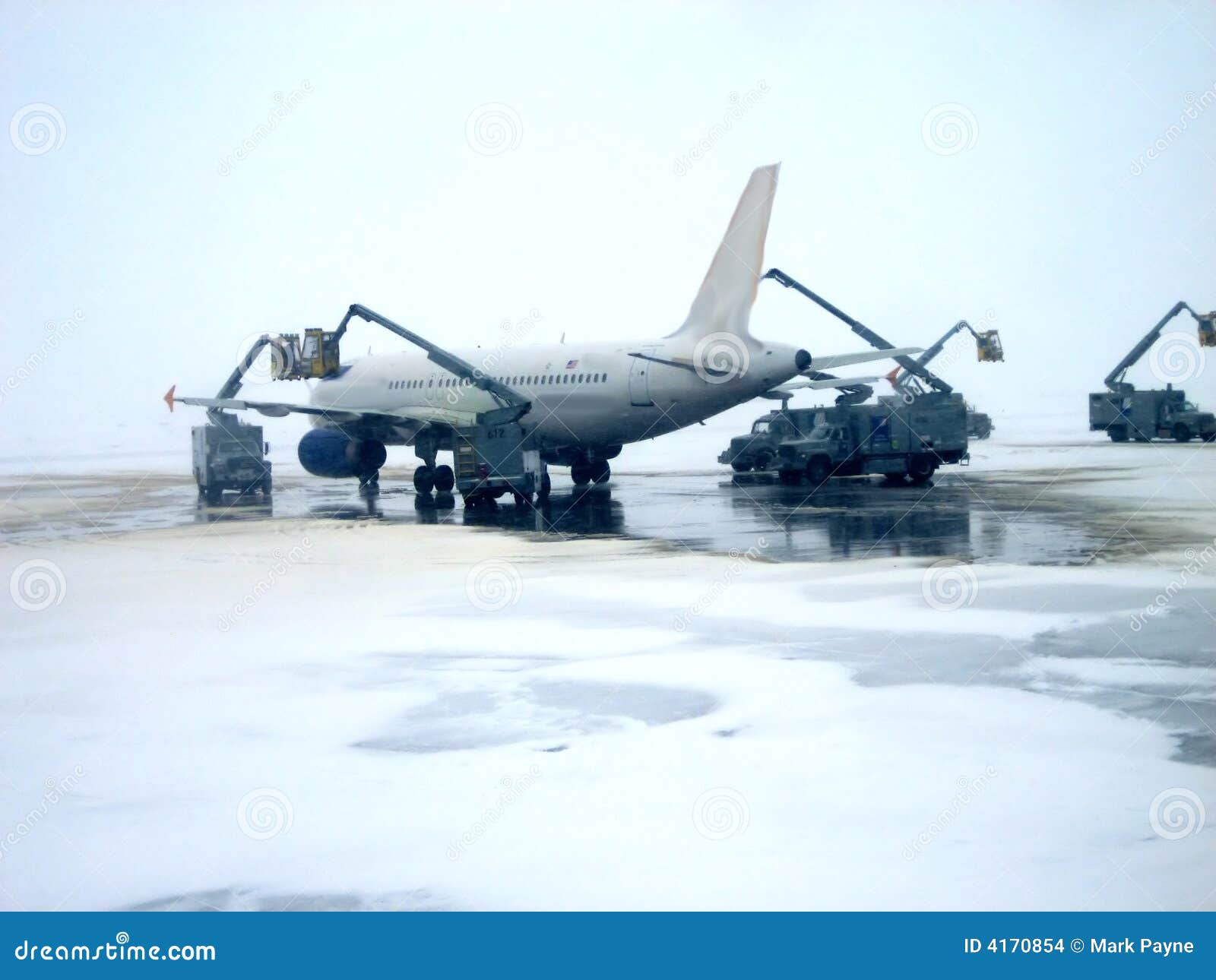 Airplane Deicing Operations of an airplane captured at Denver 