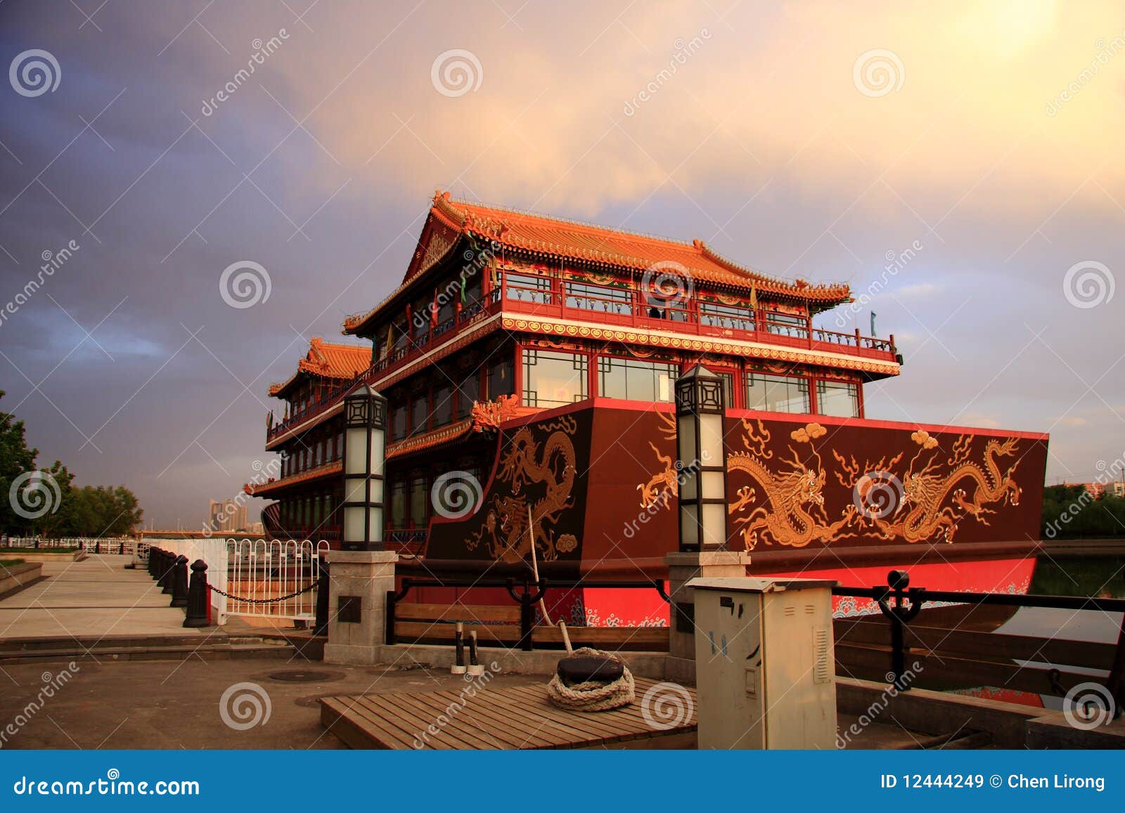 Ancient Ship Royalty Free Stock Images - Image: 12444249