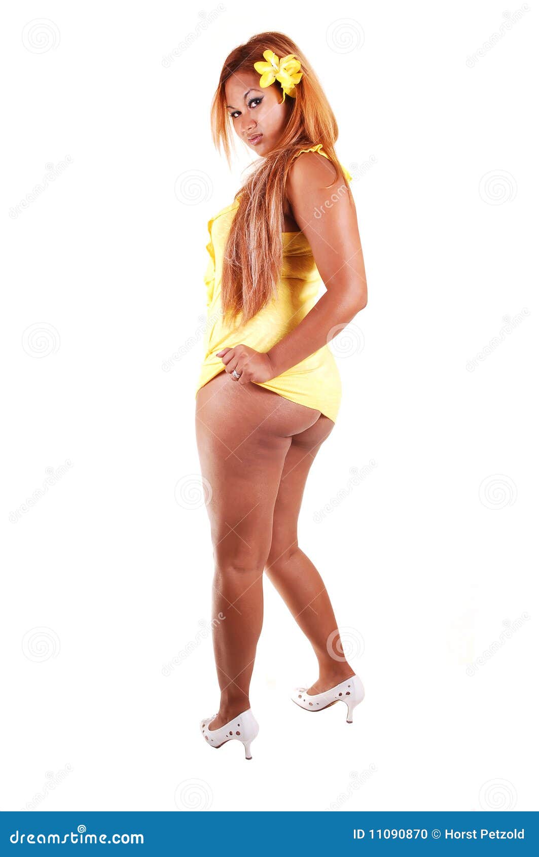 Asian girls in short dresses Asian girls in short dresses