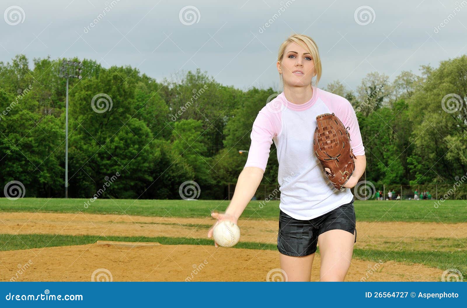 Blonde Softball Players Nude Pictures 15