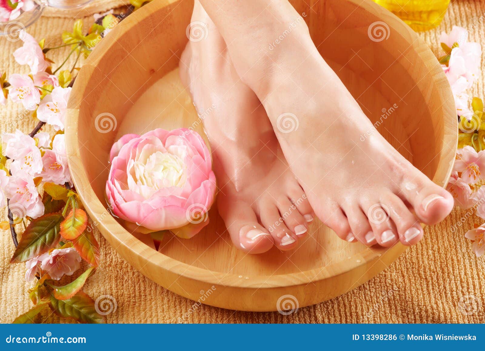 Beautiful Female Feet Royalty Free Stock Image - Image: 13398286