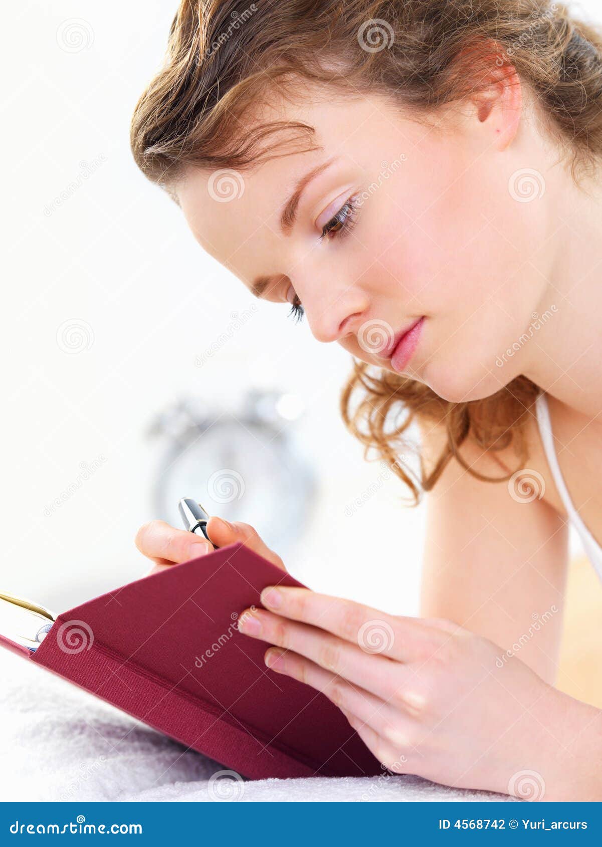 teenage writing Writegirl is a creative writing and mentoring organization that promotes creativity, critical thinking and leadership skills to empower teen girls. teenage writing Writegirl is a creative writing and mentoring organization that promotes creativity, critical thinking and leadership skills to empower teen girls.