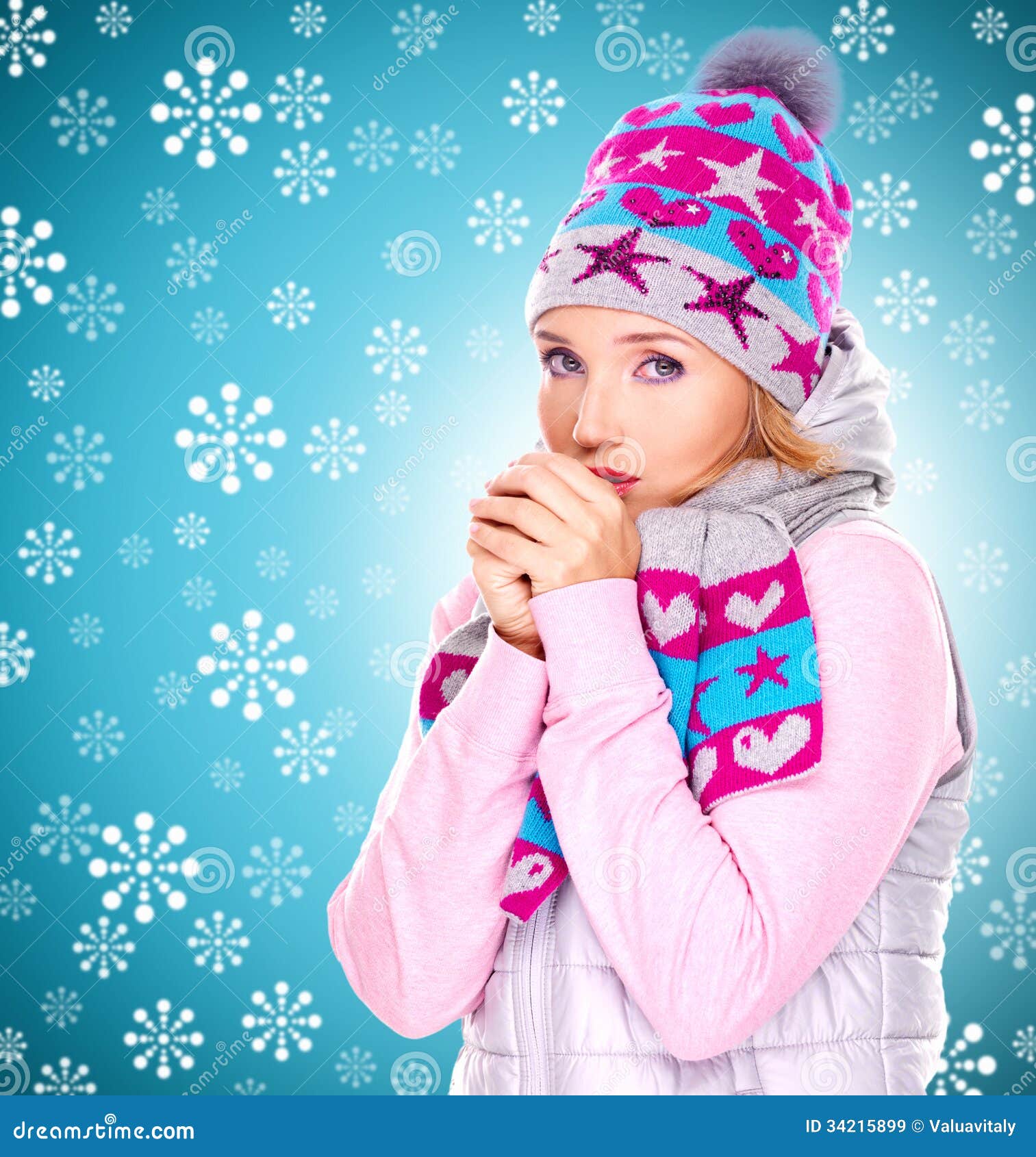 Hats, Cold Weather Clothing Woman, Fashion Style, Winter Style, Cozy Winter Outfits, Beanie, Scarves, Scarfs, Warm Clothing