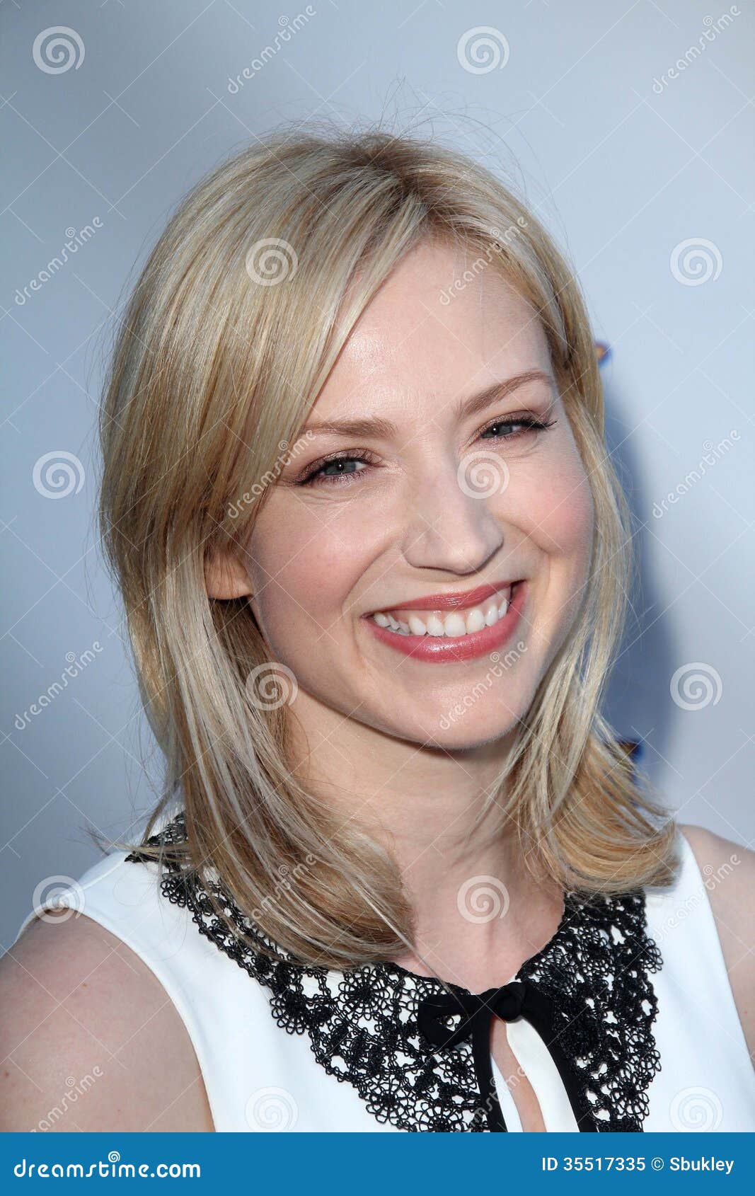 Beth Riesgraf Redaktionelles Bild