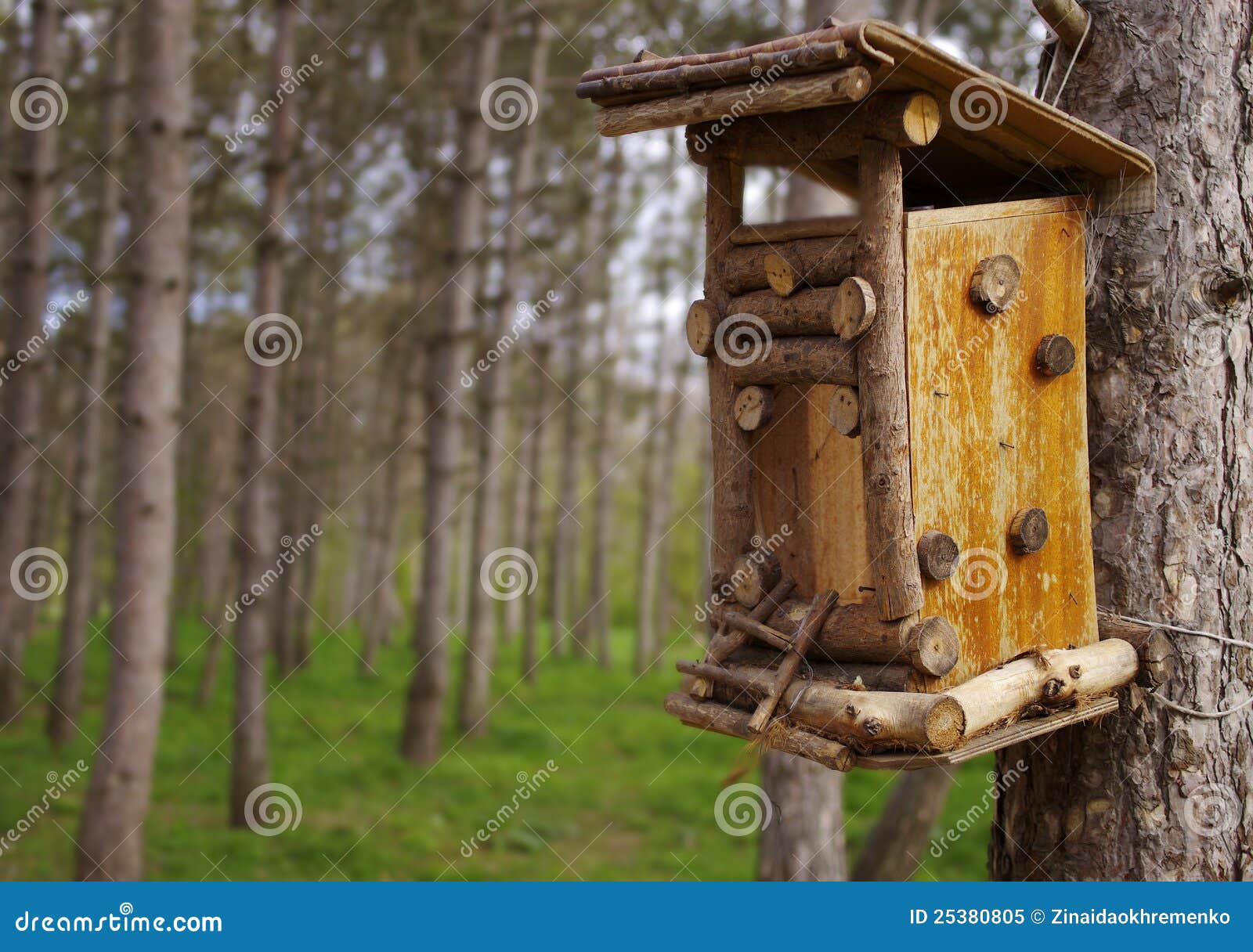 Wooden Bird Feeders