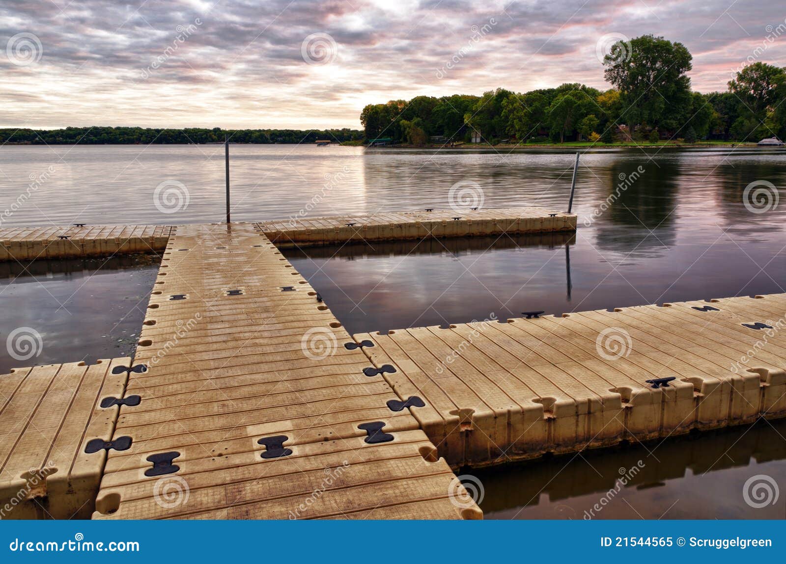 Boat Dock Royalty Free Stock Photo - Image: 21544565