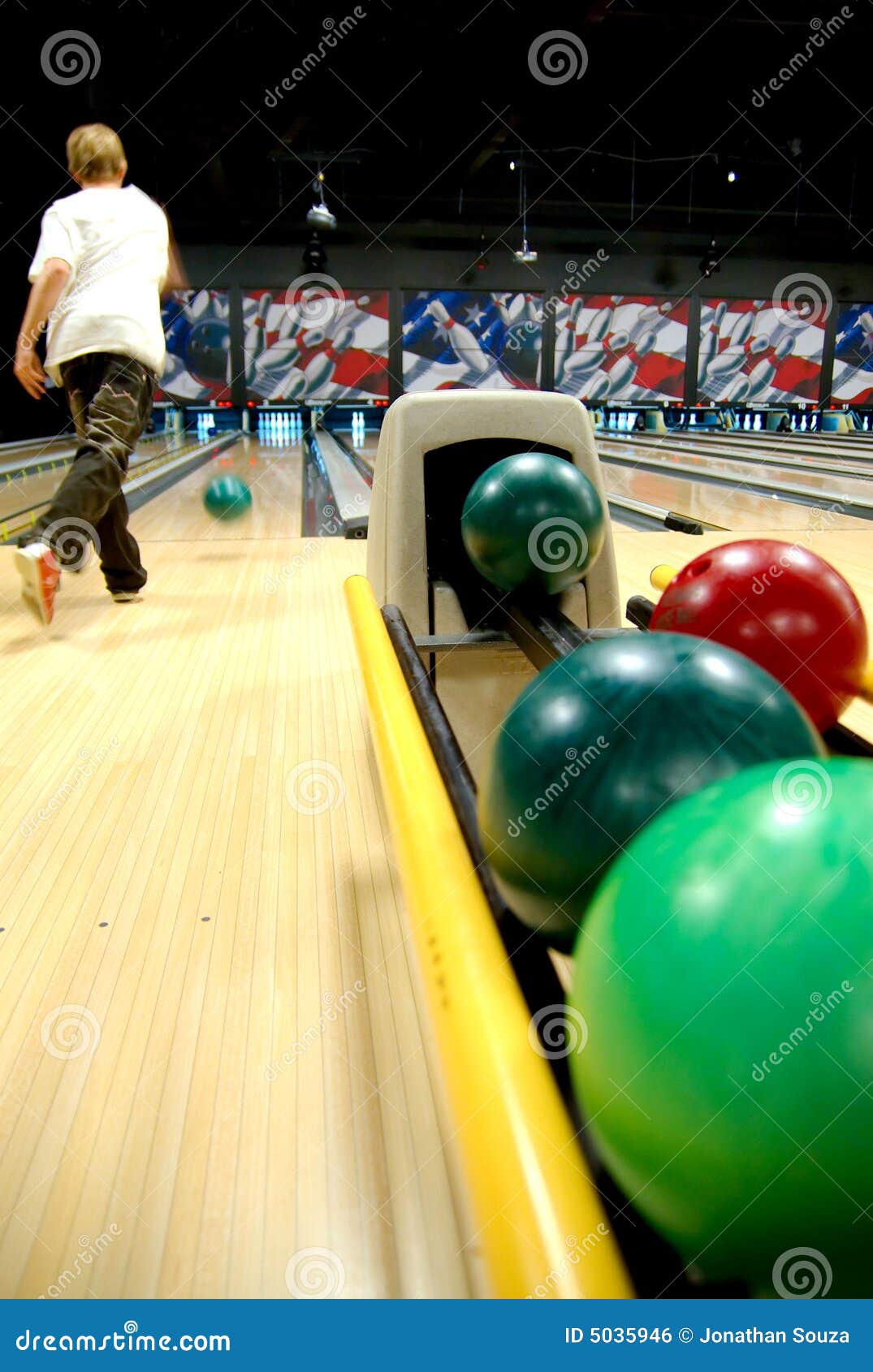 Bowling Balls At Alley Royalty Free Stock Image - Image: 5035946