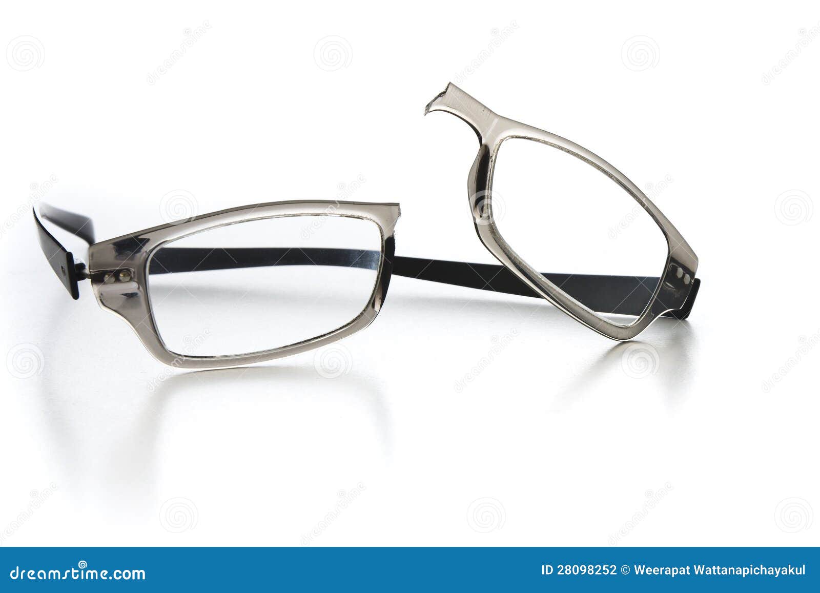 broken eyeglasses clipart - photo #15